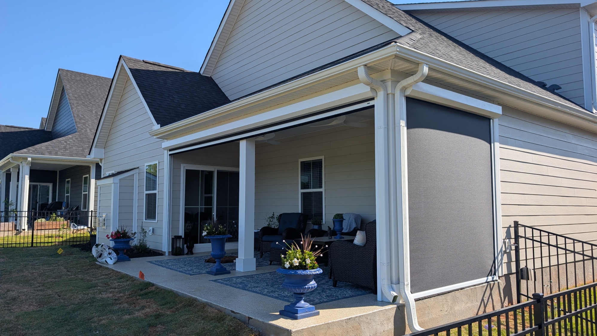 Screened Porch: Motorized screen patio enclosure